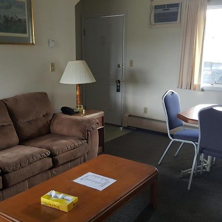 Clark'S Beach Motel Old Forge Dış mekan fotoğraf