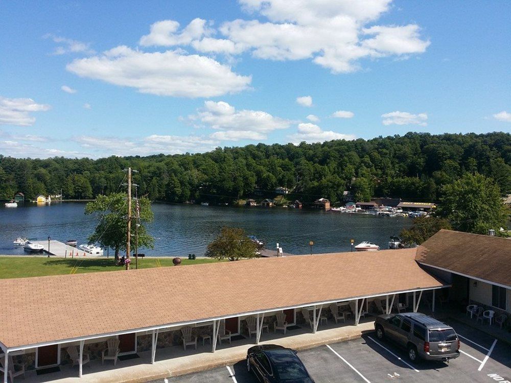 Clark'S Beach Motel Old Forge Dış mekan fotoğraf